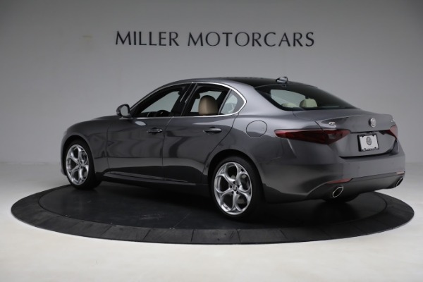 New 2023 Alfa Romeo Giulia Ti Lusso for sale $50,370 at Bugatti of Greenwich in Greenwich CT 06830 4