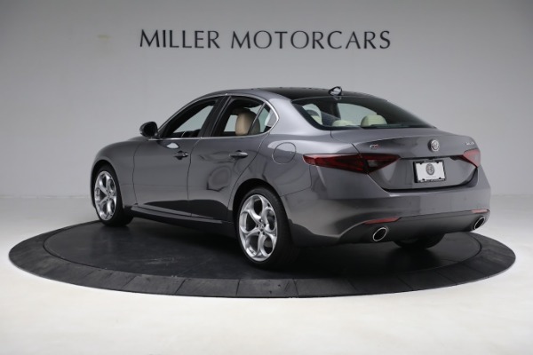 New 2023 Alfa Romeo Giulia Ti Lusso for sale $50,370 at Bugatti of Greenwich in Greenwich CT 06830 5
