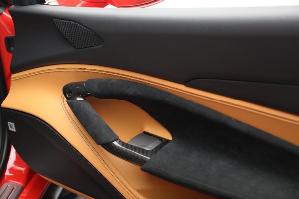 Used 2022 Ferrari F8 Tributo for sale $424,900 at Bugatti of Greenwich in Greenwich CT 06830 21