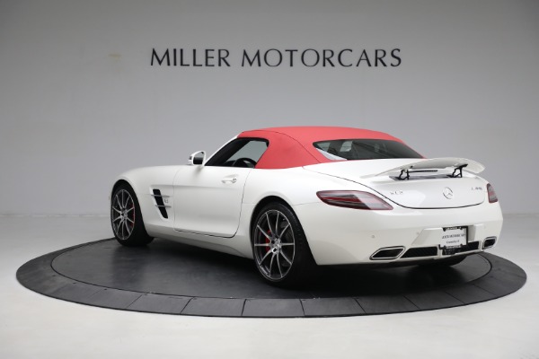 Used 2012 Mercedes-Benz SLS AMG for sale $149,900 at Bugatti of Greenwich in Greenwich CT 06830 14