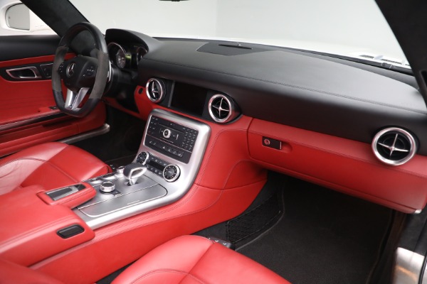 Used 2012 Mercedes-Benz SLS AMG for sale $149,900 at Bugatti of Greenwich in Greenwich CT 06830 22