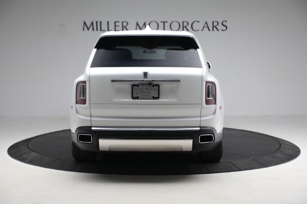 Used 2022 Rolls-Royce Cullinan for sale $359,900 at Bugatti of Greenwich in Greenwich CT 06830 10