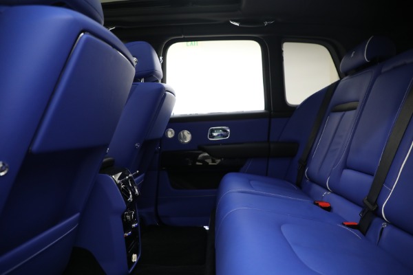 Used 2022 Rolls-Royce Cullinan for sale Sold at Bugatti of Greenwich in Greenwich CT 06830 22