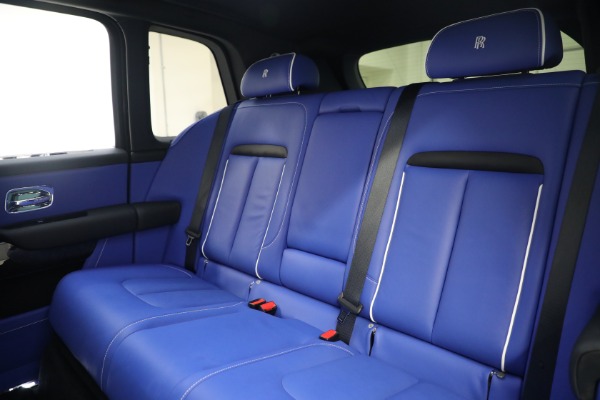 Used 2022 Rolls-Royce Cullinan for sale $359,900 at Bugatti of Greenwich in Greenwich CT 06830 23