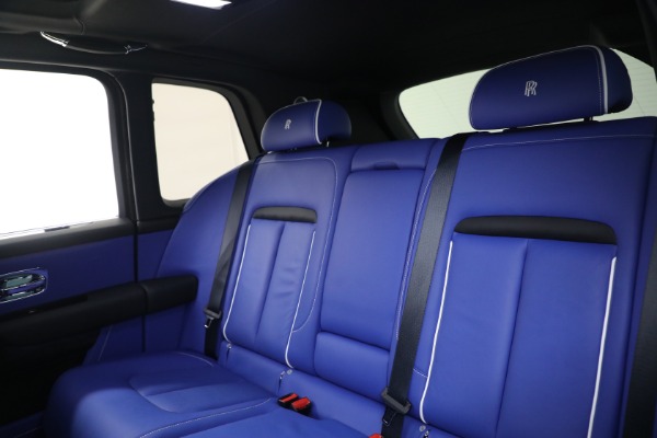 Used 2022 Rolls-Royce Cullinan for sale Sold at Bugatti of Greenwich in Greenwich CT 06830 24