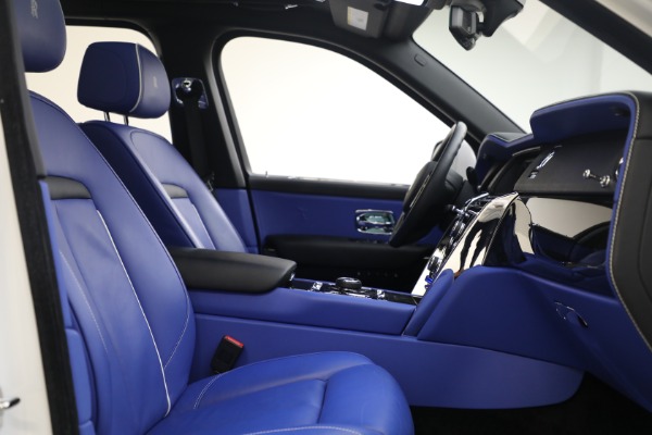 Used 2022 Rolls-Royce Cullinan for sale $359,900 at Bugatti of Greenwich in Greenwich CT 06830 28