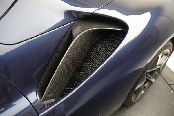 Used 2022 Ferrari SF90 Spider for sale $879,900 at Bugatti of Greenwich in Greenwich CT 06830 28