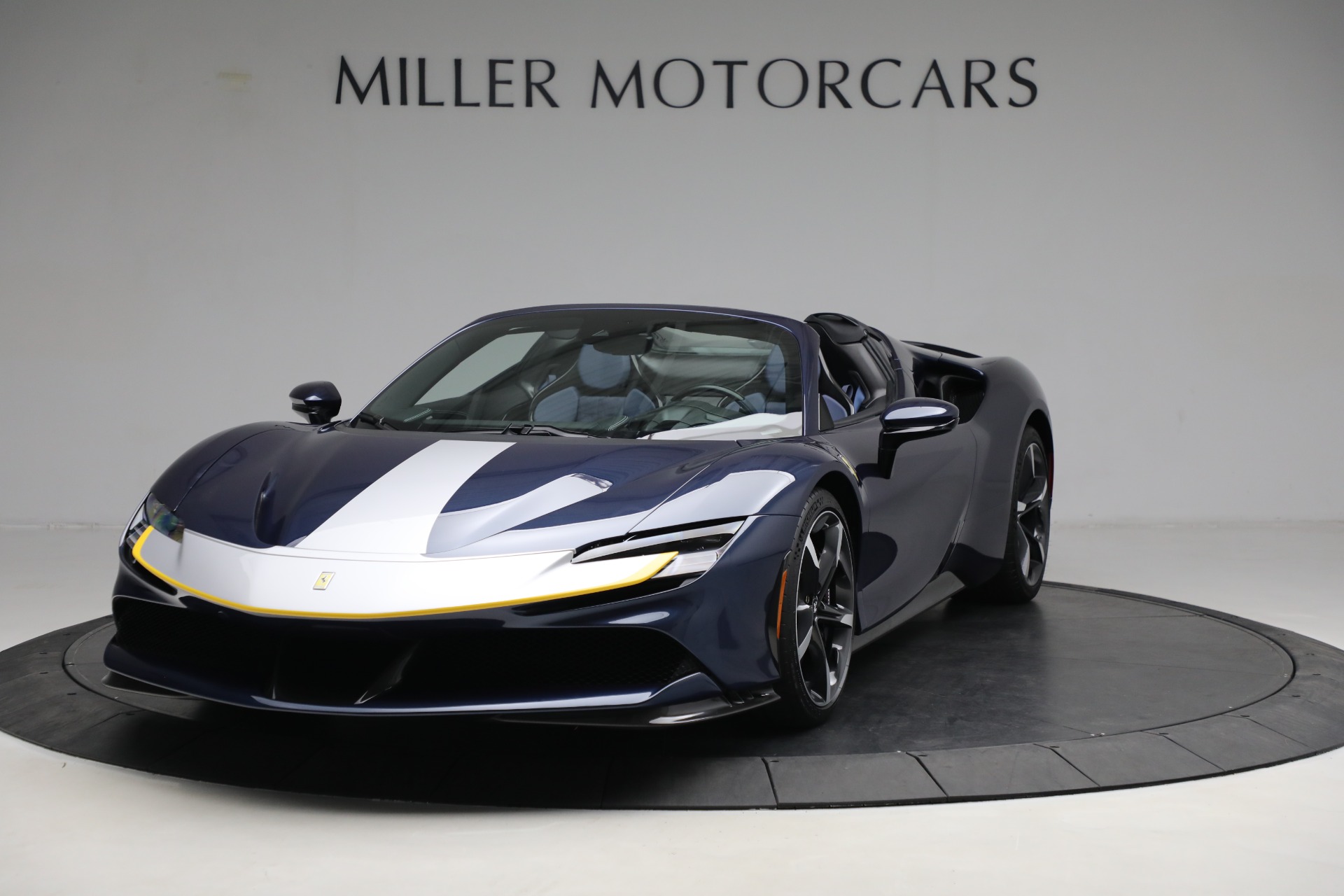 Used 2022 Ferrari SF90 Spider for sale $879,900 at Bugatti of Greenwich in Greenwich CT 06830 1
