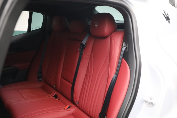 New 2023 Maserati Grecale Modena for sale $90,197 at Bugatti of Greenwich in Greenwich CT 06830 15