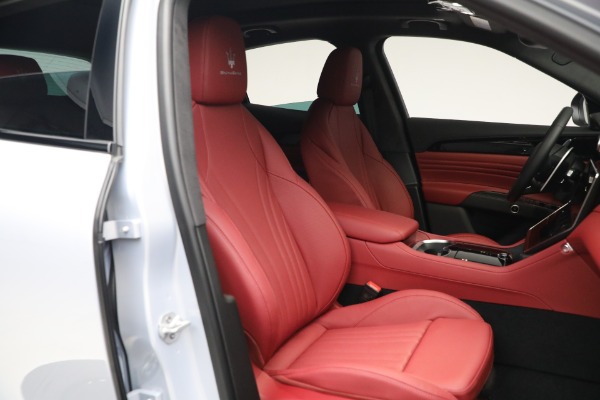 New 2023 Maserati Grecale Modena for sale $90,197 at Bugatti of Greenwich in Greenwich CT 06830 19