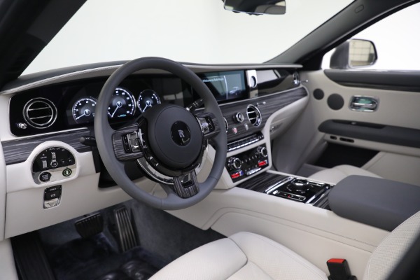Used 2022 Rolls-Royce Ghost for sale $365,900 at Bugatti of Greenwich in Greenwich CT 06830 14