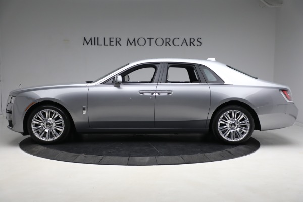 Used 2022 Rolls-Royce Ghost for sale $365,900 at Bugatti of Greenwich in Greenwich CT 06830 3