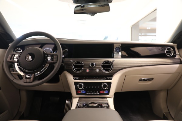 Used 2022 Rolls-Royce Ghost for sale $365,900 at Bugatti of Greenwich in Greenwich CT 06830 4
