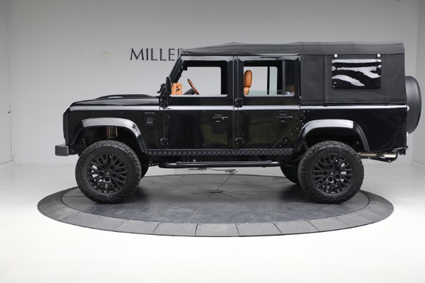 Used 1993 Land Rover Defender 110 for sale $195,900 at Bugatti of Greenwich in Greenwich CT 06830 3