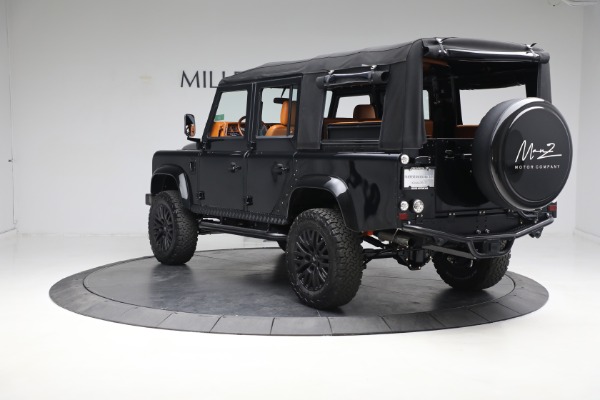 Used 1993 Land Rover Defender 110 for sale Sold at Bugatti of Greenwich in Greenwich CT 06830 5