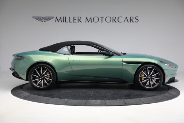 Used 2023 Aston Martin DB11 Volante for sale $248,900 at Bugatti of Greenwich in Greenwich CT 06830 17