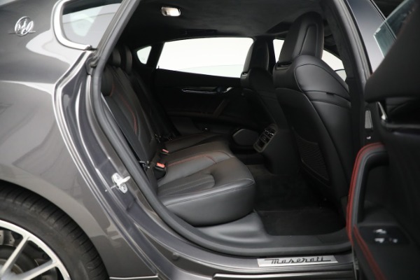 Used 2020 Maserati Quattroporte S Q4 GranSport for sale $61,900 at Bugatti of Greenwich in Greenwich CT 06830 21