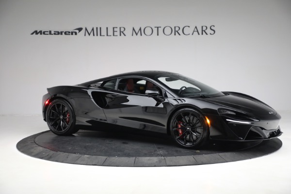 New 2023 McLaren Artura TechLux for sale $274,210 at Bugatti of Greenwich in Greenwich CT 06830 10