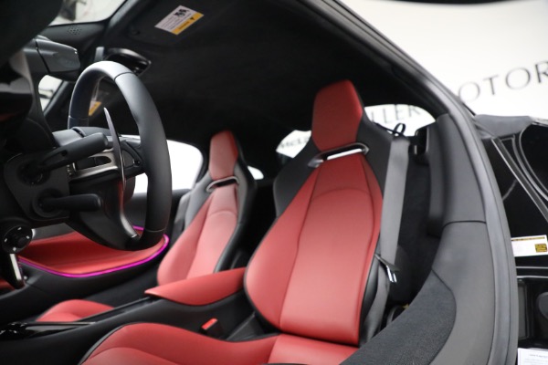 New 2023 McLaren Artura TechLux for sale $274,210 at Bugatti of Greenwich in Greenwich CT 06830 17