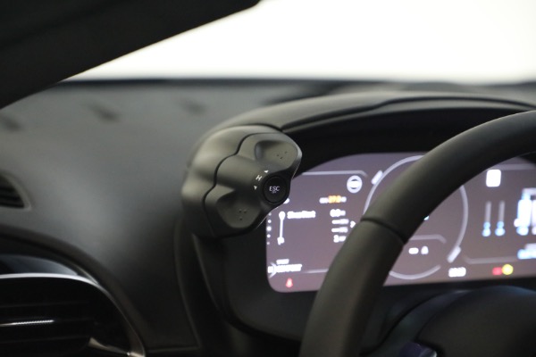 New 2023 McLaren Artura TechLux for sale $274,210 at Bugatti of Greenwich in Greenwich CT 06830 26