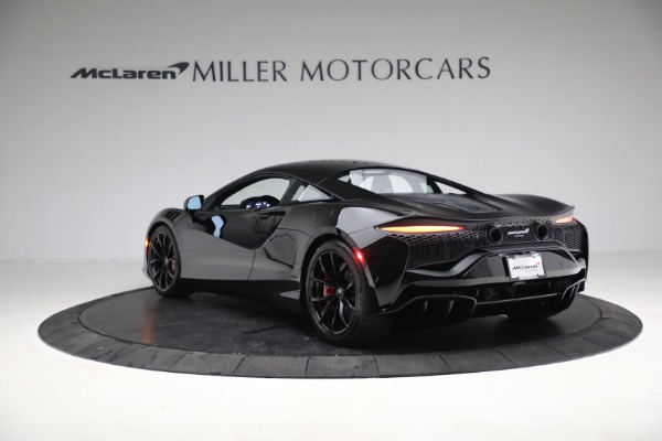 New 2023 McLaren Artura TechLux for sale Sold at Bugatti of Greenwich in Greenwich CT 06830 5