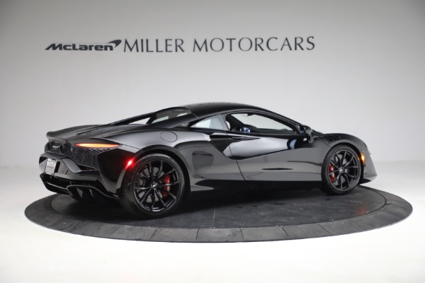 New 2023 McLaren Artura TechLux for sale $274,210 at Bugatti of Greenwich in Greenwich CT 06830 8