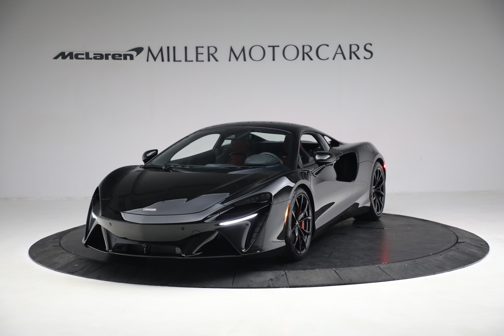 New 2023 McLaren Artura TechLux for sale $274,210 at Bugatti of Greenwich in Greenwich CT 06830 1