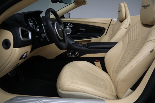 Used 2019 Aston Martin DB11 Volante for sale $139,900 at Bugatti of Greenwich in Greenwich CT 06830 19