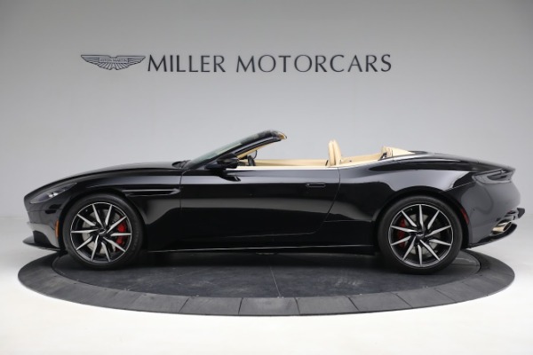 Used 2019 Aston Martin DB11 Volante for sale $139,900 at Bugatti of Greenwich in Greenwich CT 06830 2