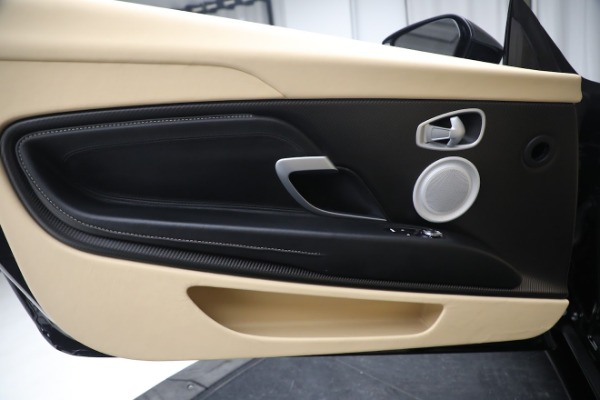 Used 2019 Aston Martin DB11 Volante for sale $139,900 at Bugatti of Greenwich in Greenwich CT 06830 22