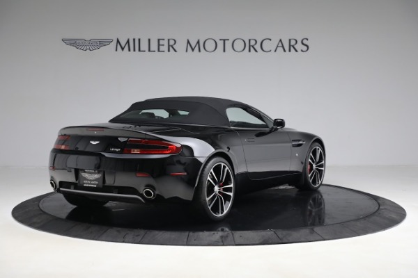 Used 2009 Aston Martin V8 Vantage Roadster for sale Sold at Bugatti of Greenwich in Greenwich CT 06830 16