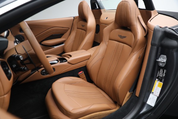 New 2023 Aston Martin Vantage V8 for sale $201,486 at Bugatti of Greenwich in Greenwich CT 06830 21