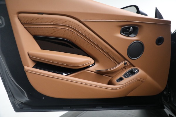 New 2023 Aston Martin Vantage V8 for sale $201,486 at Bugatti of Greenwich in Greenwich CT 06830 23