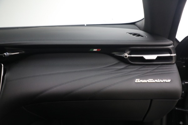 New 2024 Maserati GranTurismo Modena for sale $197,865 at Bugatti of Greenwich in Greenwich CT 06830 26