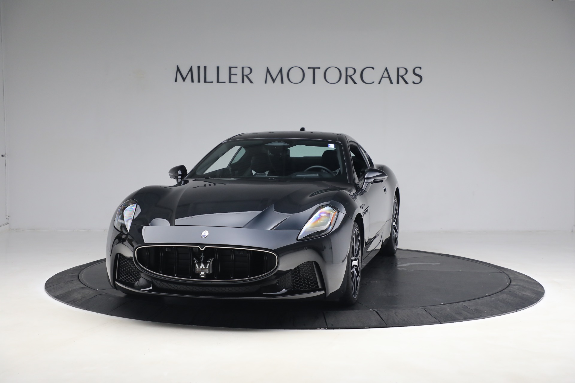 New 2024 Maserati GranTurismo Modena for sale $197,865 at Bugatti of Greenwich in Greenwich CT 06830 1