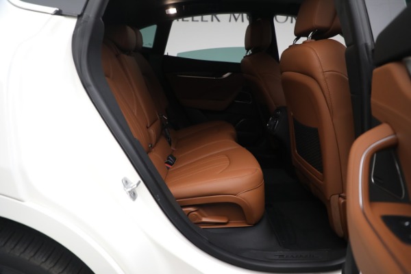 New 2023 Maserati Levante Modena for sale $110,585 at Bugatti of Greenwich in Greenwich CT 06830 19