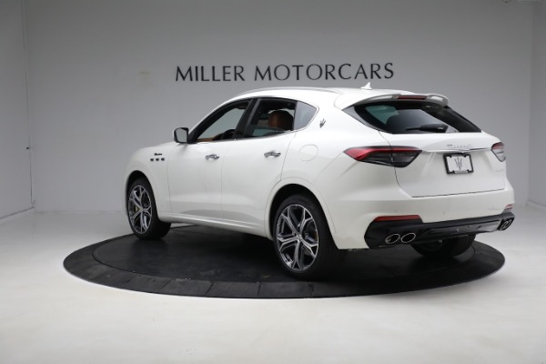 New 2023 Maserati Levante Modena for sale $110,585 at Bugatti of Greenwich in Greenwich CT 06830 5