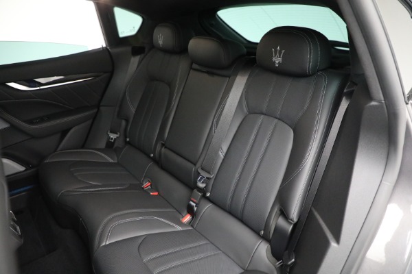 New 2023 Maserati Levante Modena S for sale $118,900 at Bugatti of Greenwich in Greenwich CT 06830 26