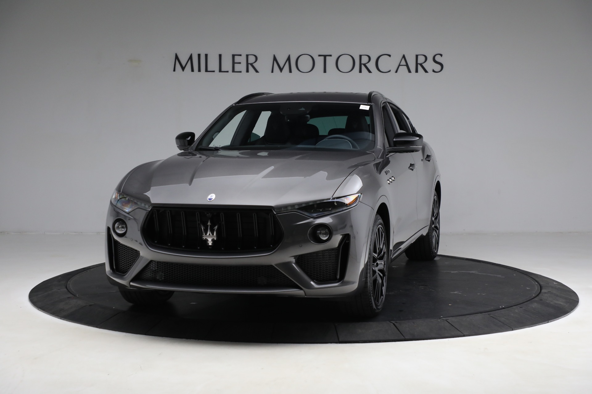 New 2023 Maserati Levante Modena S for sale $118,900 at Bugatti of Greenwich in Greenwich CT 06830 1