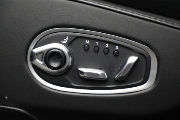 Used 2021 Aston Martin DBX for sale $134,900 at Bugatti of Greenwich in Greenwich CT 06830 17