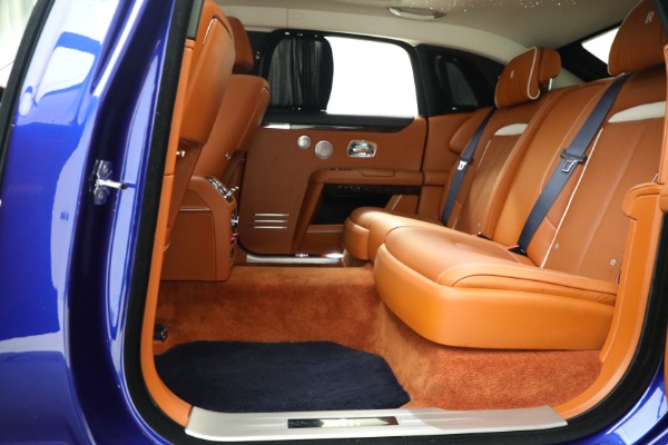 Used 2022 Rolls-Royce Ghost EWB for sale $345,900 at Bugatti of Greenwich in Greenwich CT 06830 22