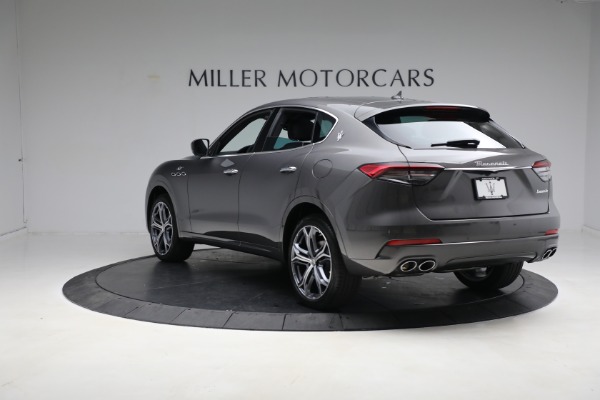 New 2023 Maserati Levante GT for sale $102,195 at Bugatti of Greenwich in Greenwich CT 06830 5