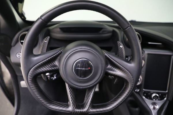 Used 2018 McLaren 720S Luxury for sale $249,900 at Bugatti of Greenwich in Greenwich CT 06830 23
