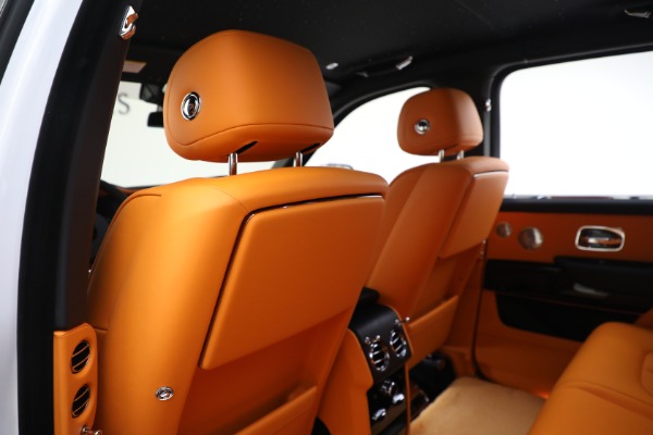 New 2023 Rolls-Royce Cullinan for sale Sold at Bugatti of Greenwich in Greenwich CT 06830 19
