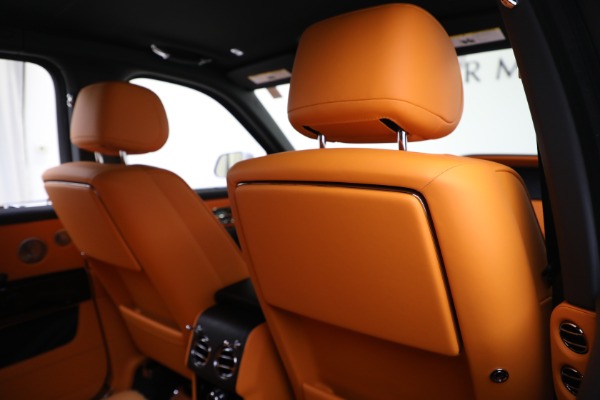 New 2023 Rolls-Royce Cullinan for sale Sold at Bugatti of Greenwich in Greenwich CT 06830 25