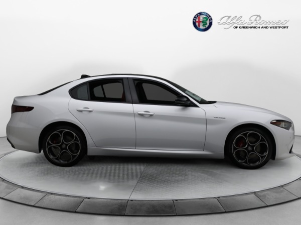 New 2023 Alfa Romeo Giulia Veloce for sale Sold at Bugatti of Greenwich in Greenwich CT 06830 10