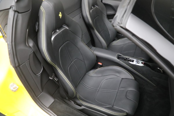 Used 2022 Ferrari SF90 Spider for sale $699,900 at Bugatti of Greenwich in Greenwich CT 06830 25