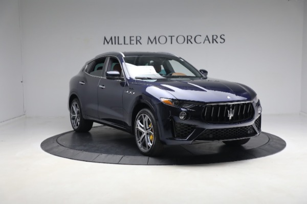 New 2023 Maserati Levante Modena for sale Sold at Bugatti of Greenwich in Greenwich CT 06830 14