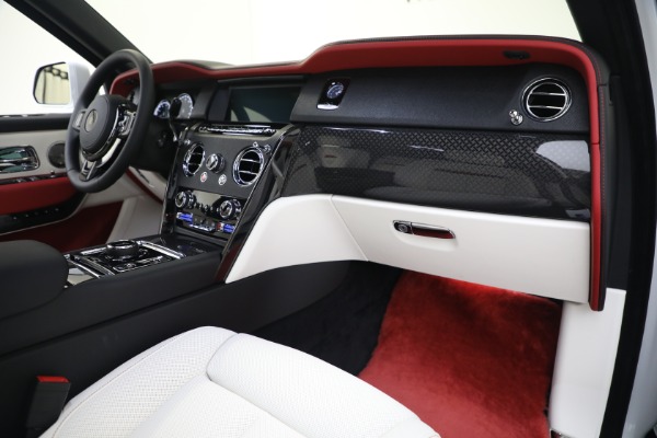 New 2023 Rolls-Royce Black Badge Cullinan for sale $481,500 at Bugatti of Greenwich in Greenwich CT 06830 23