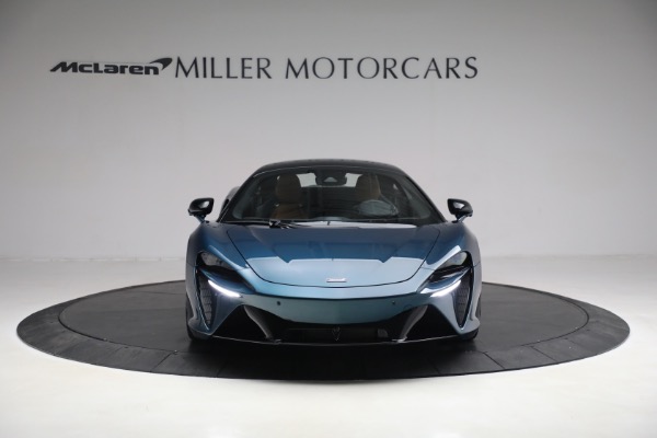New 2023 McLaren Artura TechLux for sale $263,525 at Bugatti of Greenwich in Greenwich CT 06830 12